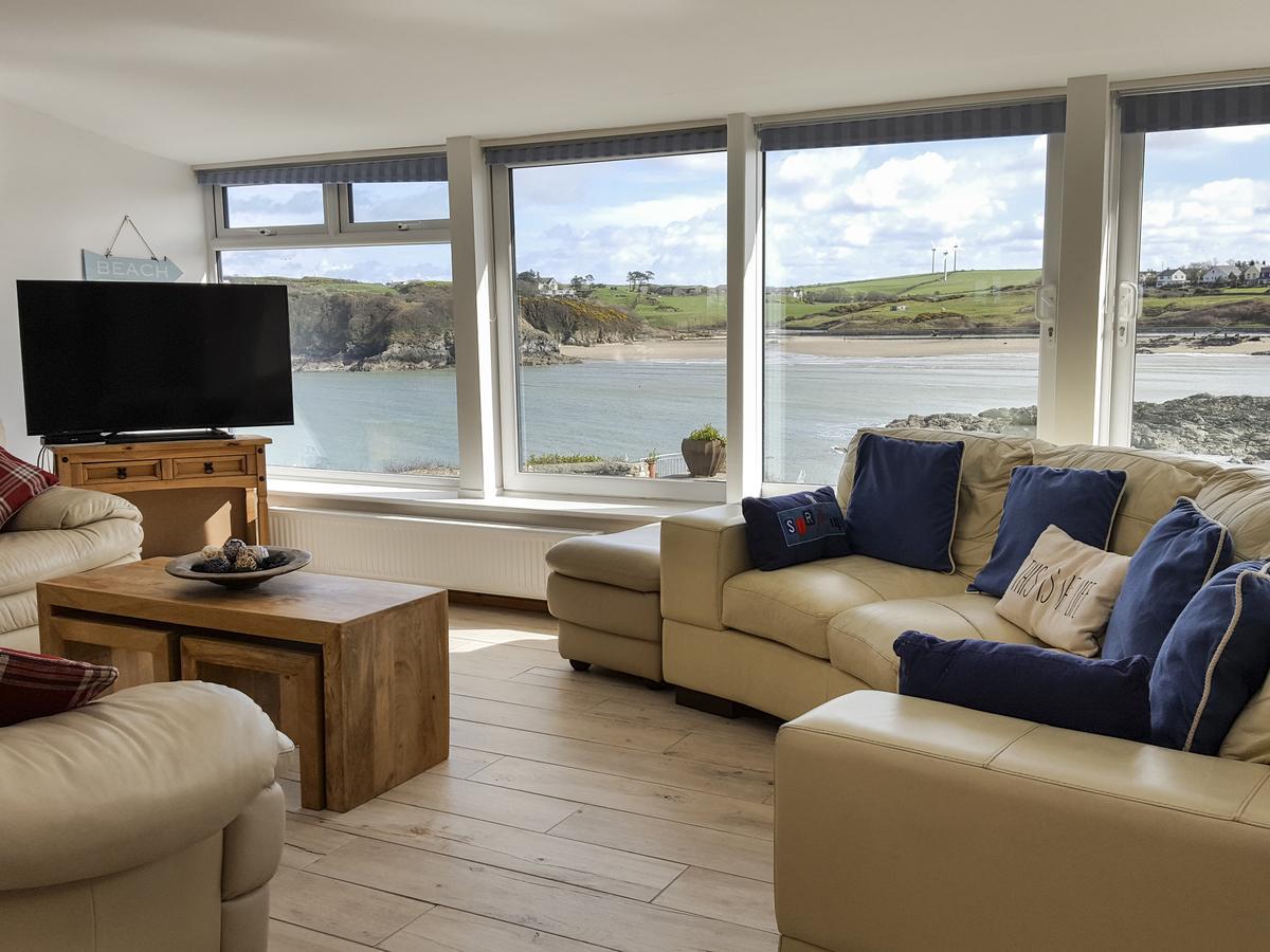 Villa Angorfa, Cemaes Bay Esterno foto