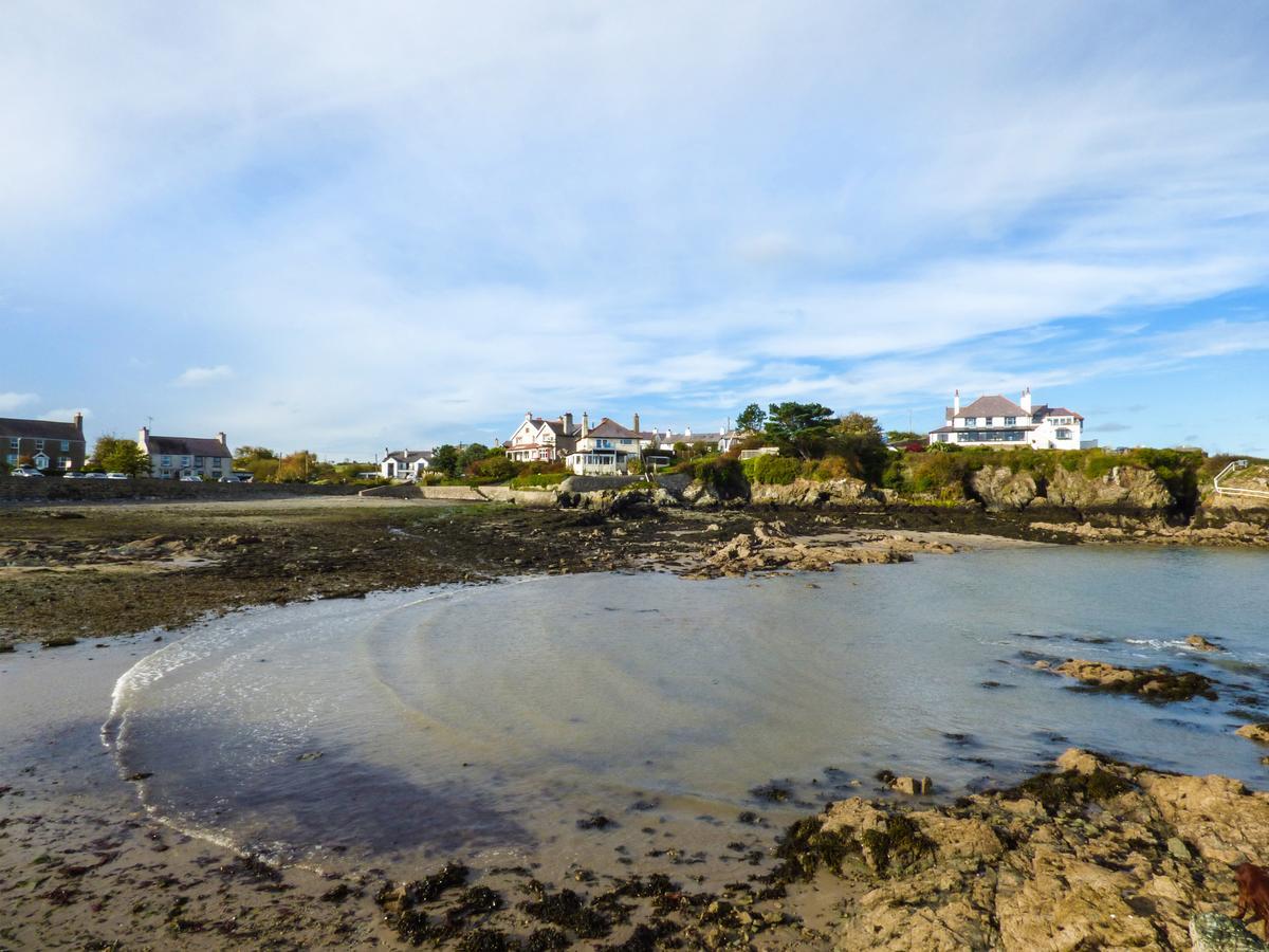 Villa Angorfa, Cemaes Bay Esterno foto