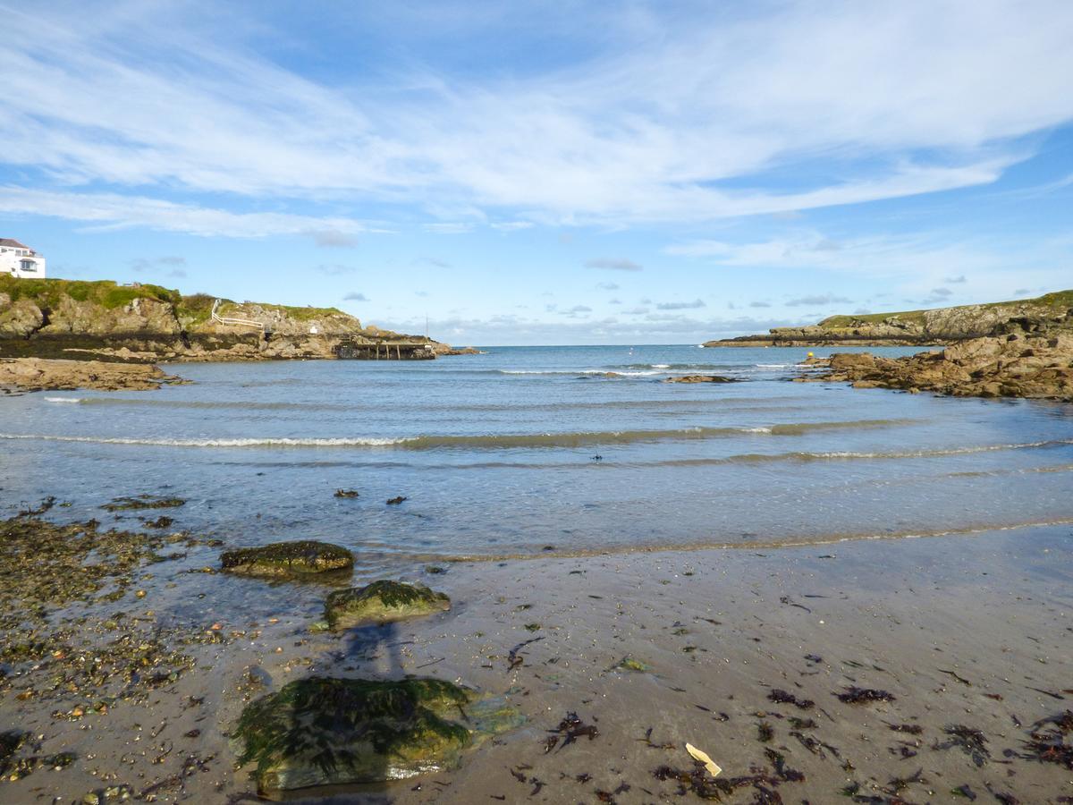 Villa Angorfa, Cemaes Bay Esterno foto