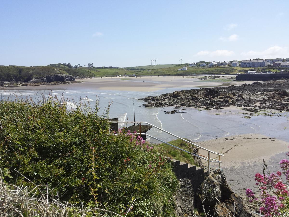 Villa Angorfa, Cemaes Bay Esterno foto