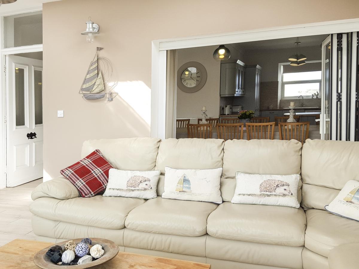 Villa Angorfa, Cemaes Bay Esterno foto